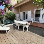 빌라 3 Pieces Mezzanine Avec Piscine, Tennis, Proche Et Port A Saint-cyprien, 6 Couchages - Fr-1-106-26