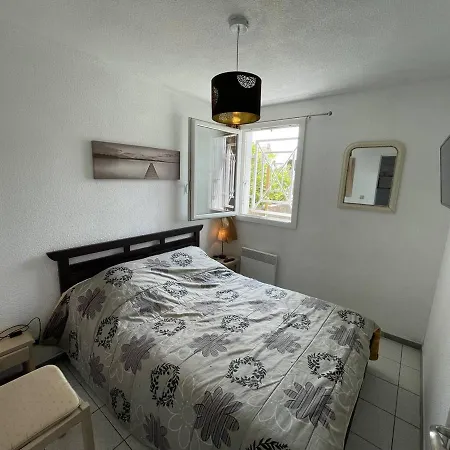 3 Pieces Mezzanine Avec Piscine, Tennis, Proche Et Port A Saint-cyprien, 6 Couchages - Fr-1-106-26 فيلة سان سيبريان