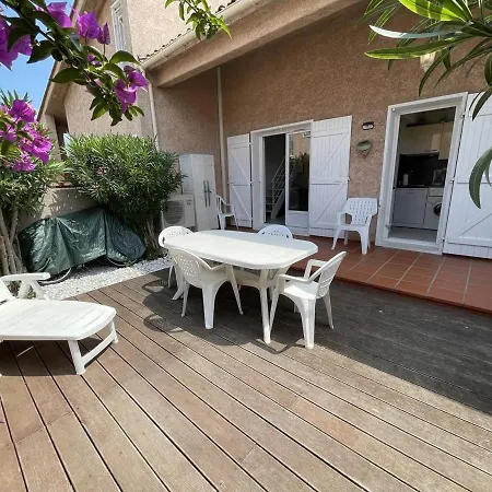 Βίλα 3 Pieces Mezzanine Avec Piscine, Tennis, Proche Et Port A Saint-cyprien, 6 Couchages - Fr-1-106-26