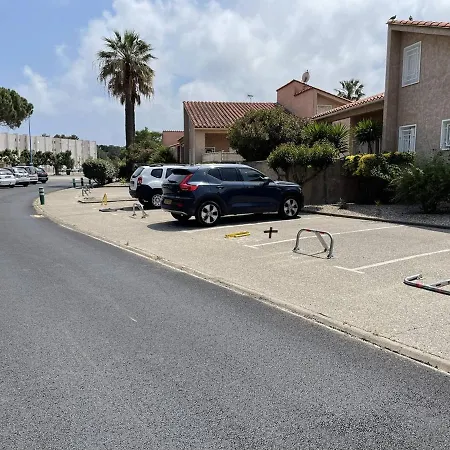 Βίλα 3 Pieces Mezzanine Avec Piscine, Tennis, Proche Et Port A Saint-cyprien, 6 Couchages - Fr-1-106-26