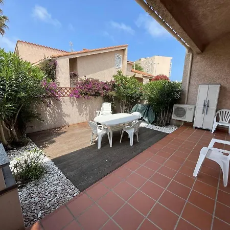 3 Pieces Mezzanine Avec Piscine, Tennis, Proche Et Port A Saint-cyprien, 6 Couchages - Fr-1-106-26 سان سيبريان