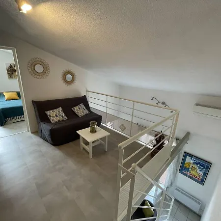 3 Pieces Mezzanine Avec Piscine, Tennis, Proche Et Port A Saint-cyprien, 6 Couchages - Fr-1-106-26