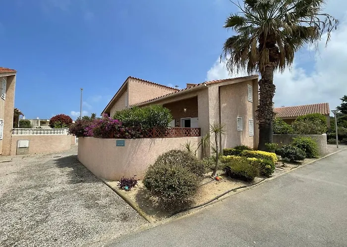 3 Pieces Mezzanine Avec Piscine, Tennis, Proche Et Port A Saint-cyprien, 6 Couchages - Fr-1-106-26